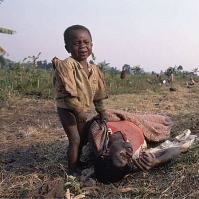 JeffUche7's tweet photo. I’m so sorry to my brothers and sisters who are Christians in the northern Nigeria I’m sorry the world ignores all your death simply because your skin is black and also Christian.. it does not matter to them so called UN. EU. UN. AU. https://t.co/gpdiQnKvC7