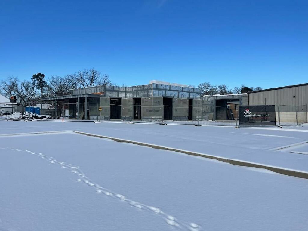CMSWillowbrook's tweet photo. Our project teams have captured some stunning snowscapes at our jobsites! Check out the incredible snow pics they've shared. #WinterWonderland #TeamWorkInProgress https://t.co/YtJSiNYoJl