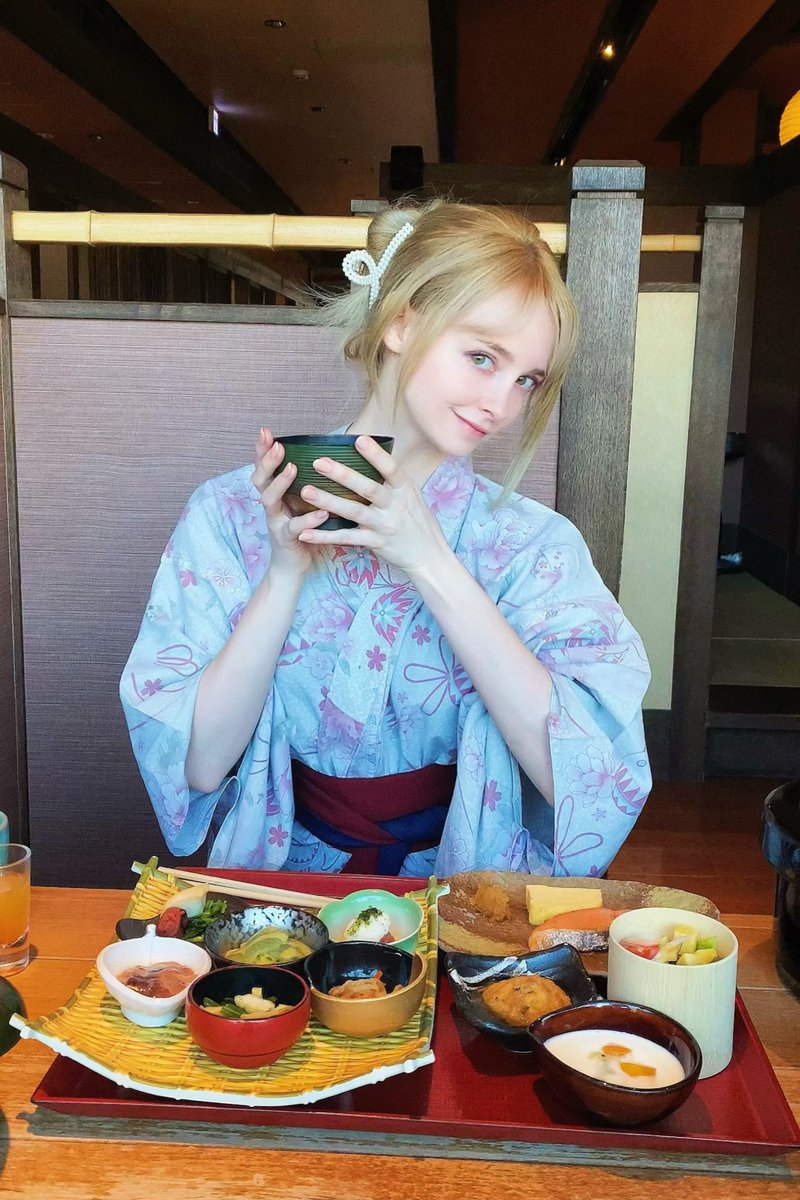 おはよー

朝ごはんいただきます！🍱 https://t.co/ryjpBVYRqD