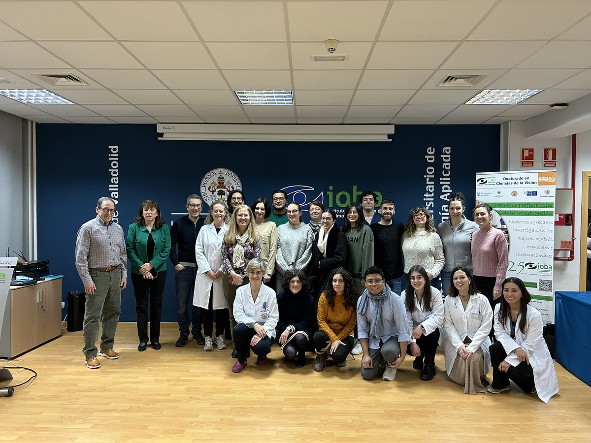 jcpastorj's tweet photo. Hoy seminario especial de Mike Stern. Una referencia mundial en ojo seco y una de las personas que creyó en el @IobaUVa hace mas de 26 años. Nos ha dicho que todo el mundo oftalmologico nos conoce y nos respeta. No está mal que nos lo digan porque yo no logro verlo. Gracias amigo https://t.co/VspgqZOOzX