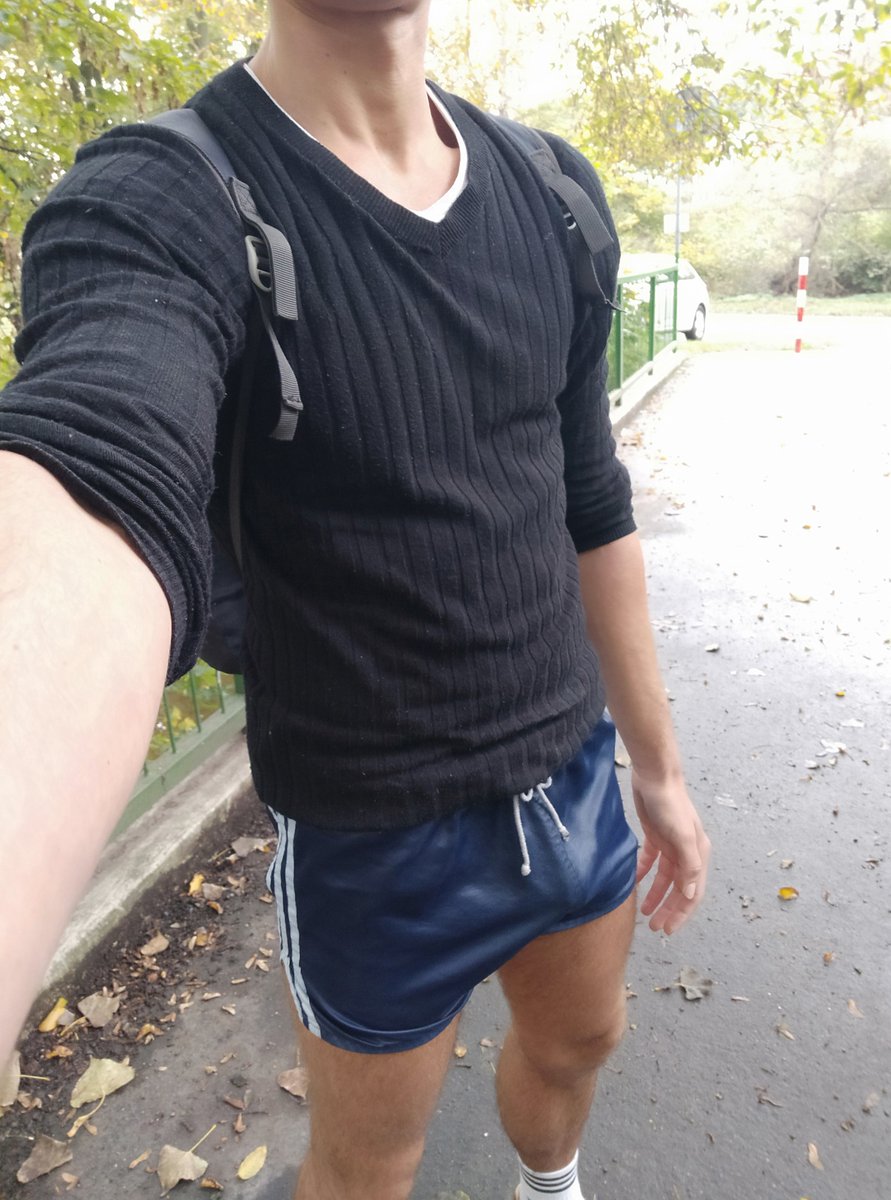 Shortsbiq's tweet photo. Hi guys, pic of me for all of you into satin shorts https://t.co/Gxic76fce3