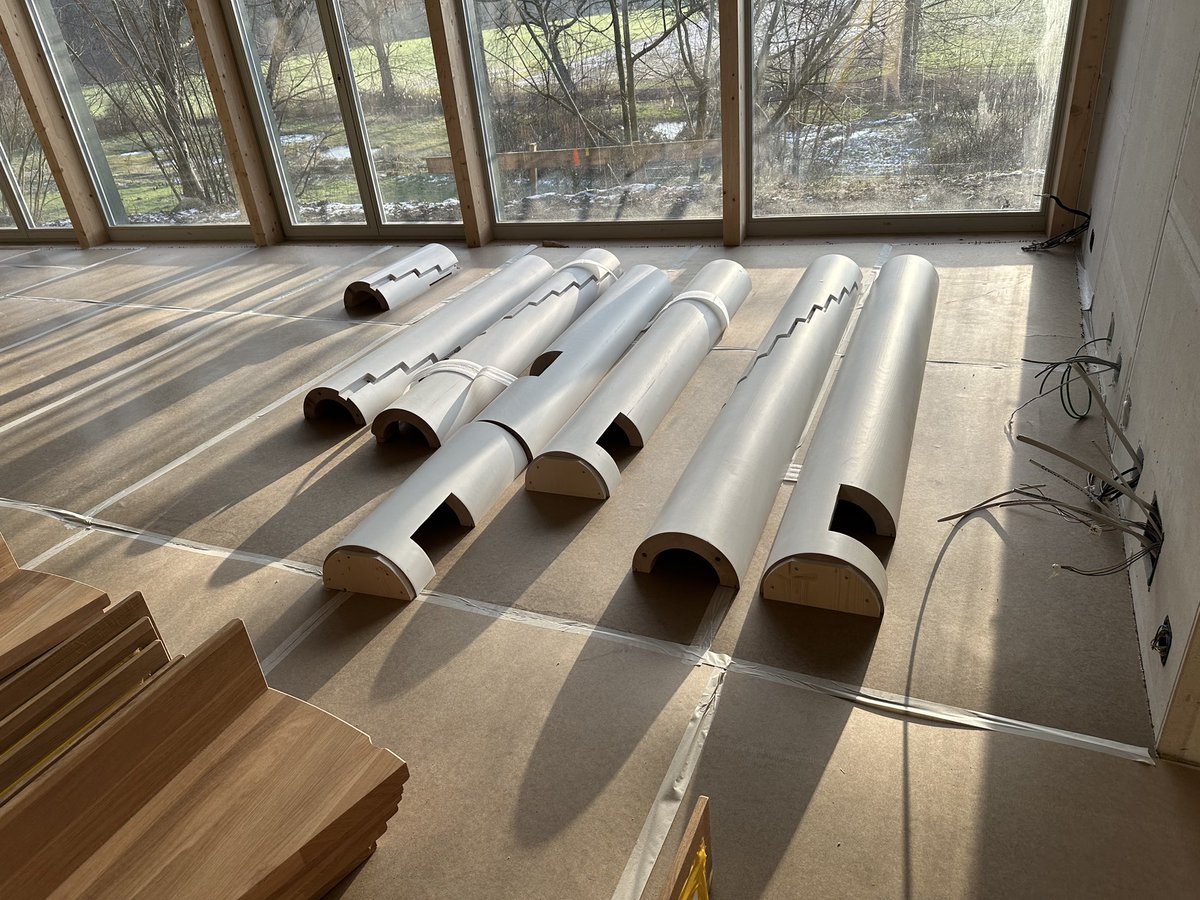 Fleischmann_D's tweet photo. Wohnhaus Dorfstrasse Künten - Die Treppe ist da: #treppenbau.ch - #Unter Dach und Fach - Bild by architektick #architektick #architecture #Architektur #Wohnhaus Dorfstrasse #Umbau #Aargau #Künten #Scheune #HausimHaus - Projektinformation: https://t.co/3eki9QCGlm https://t.co/gASpXp4vG9