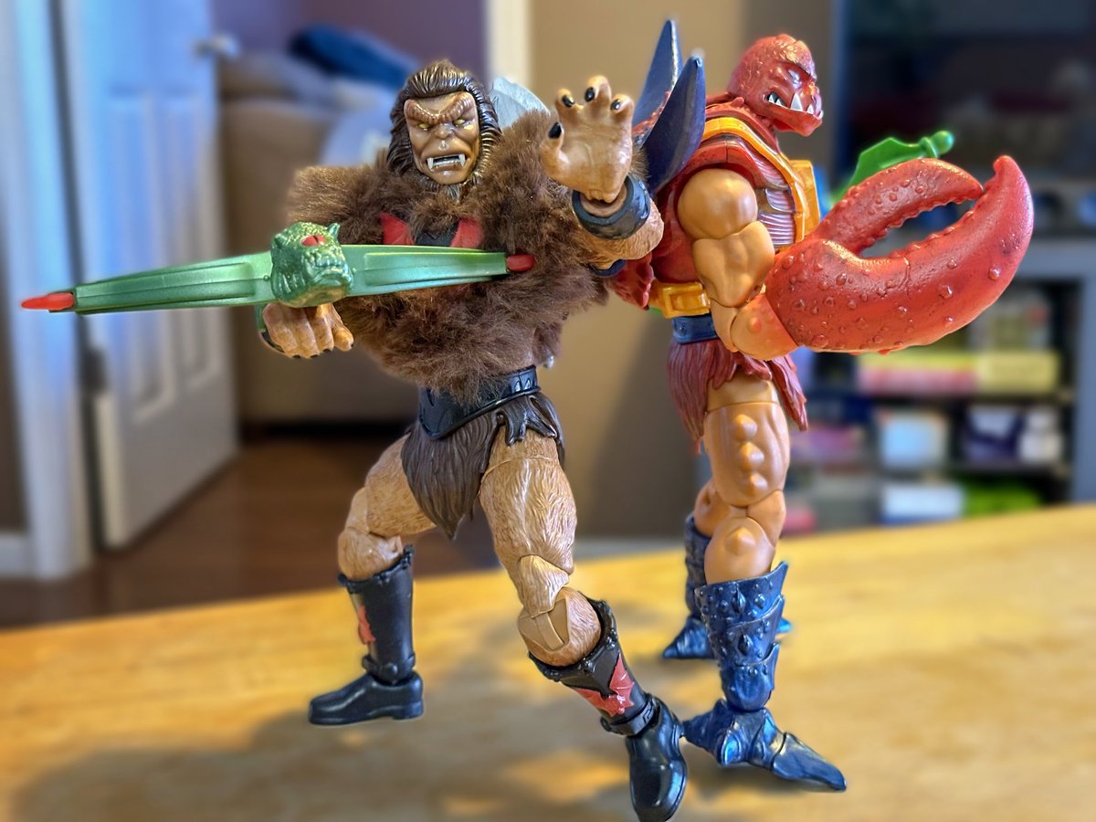 WednesdayComix's tweet photo. Got my #Grizzlor in the mail today! Now #Clawful &amp; he can become fast friends. #MOTU #MOTUesday #Masterverse #MastersOfTheUniverse 
#ActionFigureOneShot https://t.co/0q0ao37KSp