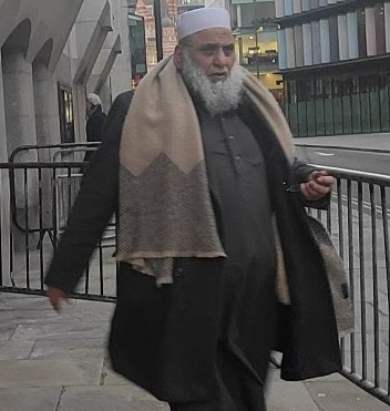 Imam Qari Abassi ran over & killed Harvinder Singh, who was lying in the road in Southall. He then went to a prayer service at his mosque. His dashcam recorded him shouting in Urdu:

'Sister f****r, child of a pimp, your mother’s p***y' & 'gandoo', a sodomised person.

Abassi is