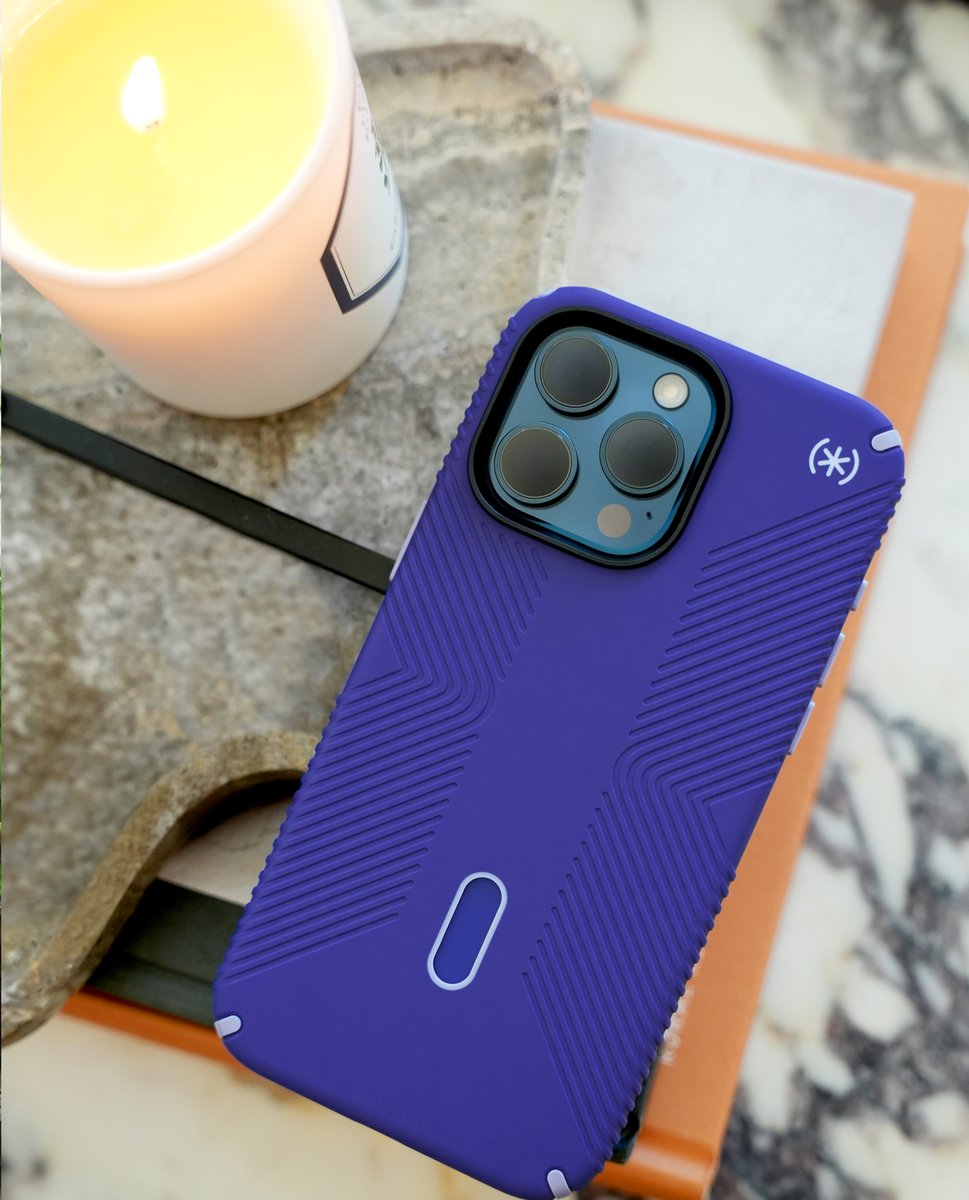 speckproducts's tweet photo. Harmonize your life: Balancing technology with peace of mind.
The Presidio®2 Grip MagSafe with ClickLock case for iPhone 15 in Future Blue - a modern symphony for a mindful existence.
#relaxation #meditation🙏 #iPhone15 #speckproducts #appleproducts #elevateyourtech https://t.co/ZUGmfuxWok