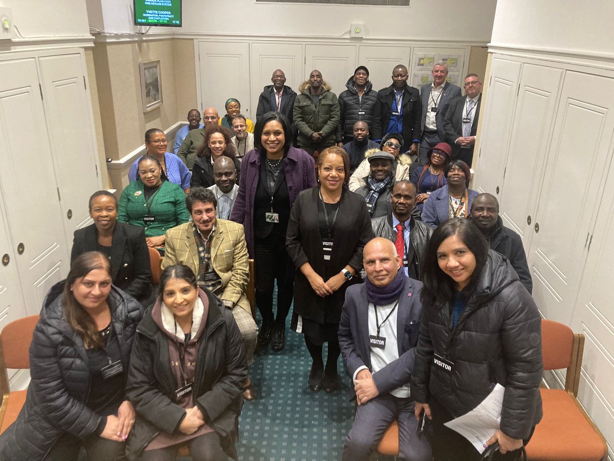 Thank you to the amazing <a href="/JanetDaby/">Janet Daby MP</a> <a href="/Brenda_Dacres/">Brenda Dacres OBE</a> &amp; <a href="/AnntoinetteBra1/">Cllr Anntoinette Bramble</a> for taking time out to speak to <a href="/UsdawUnion/">UsdawUnion</a> Black Members development Programme. Change happens because we make it happen. ✊🏾#StrongerTogether #GeneralElectionN0W