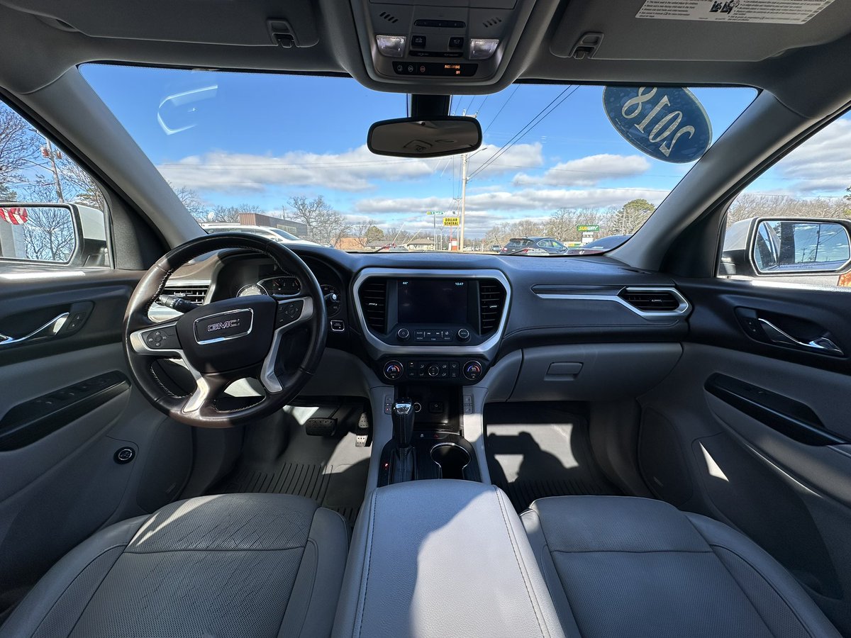 107AutoSale's tweet image. Who needs an awesome family SUV?!

Our 2018 GMC Acadia is loaded to the brim with options and has roomy seating for 7! Don’t miss this perfect third row vehicle for your clan #thirdrowseating #family #shop #local #shoplocal