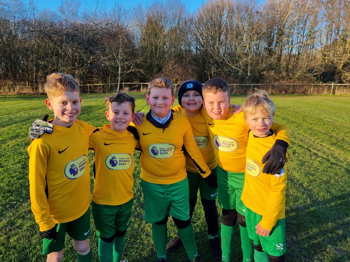 WillowsCE's tweet image. Well done to our Year 4 footballers who braved the cold to take on multiple oppositions at this evenings football festival. Many thanks to @CroftPrepSchool for hosting