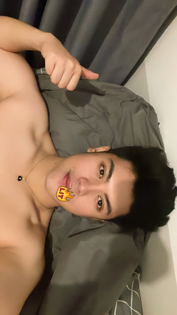 snowman ☃️ tweet media