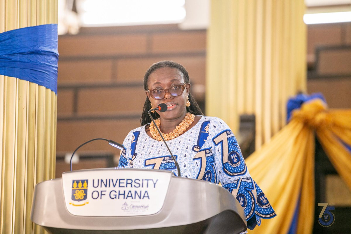 Voice_of_Legon's tweet photo. 🚨“My administration, in line with UG’s digitalization agenda, has approved land for the construction of a Digital Youth Village which is a huge breakthrough in the history of the New Year School and Conference”‼️
~Prof. Nana Aba Appiah Amfo,
VC, University of Ghana.
#UGANYSC https://t.co/q1MQYiHf4V