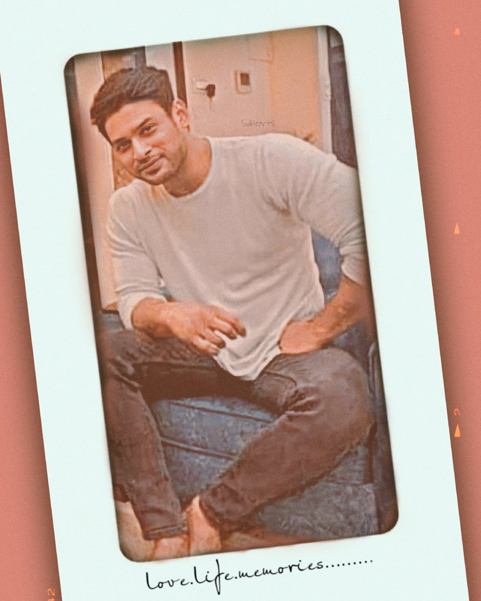 We love you @sidharth_shukla ❤️❤️❤️❤️❤️❤️❤️❤️❤️❤️❤️❤️ ~ #SidHearts #सिद्धार्थशुक्ला #SidharthShukla #AlwaysInOurHeartSid #SidHeartsKiDhadkanSid #SidharthShuklaLivesOn