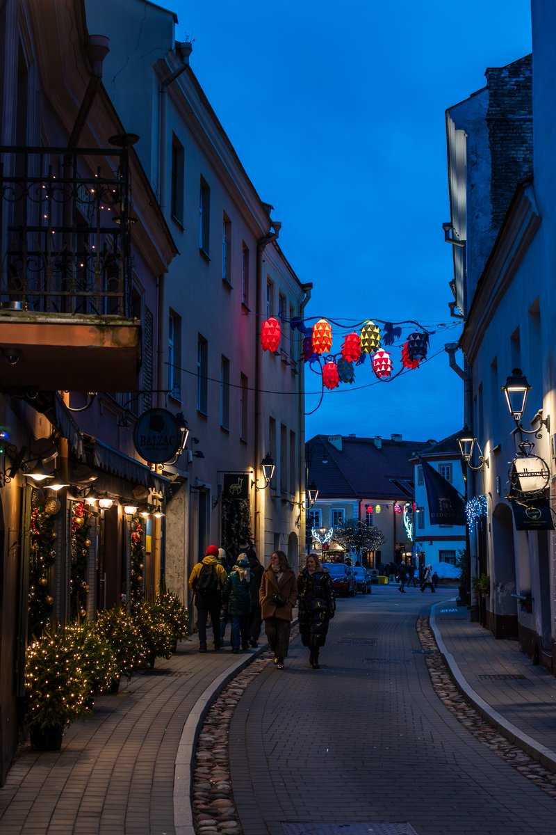 zaza_lt's tweet photo. Vilnius Old Town. Photowalk 2023-12-31 moments. https://t.co/rDUNOSrq1v