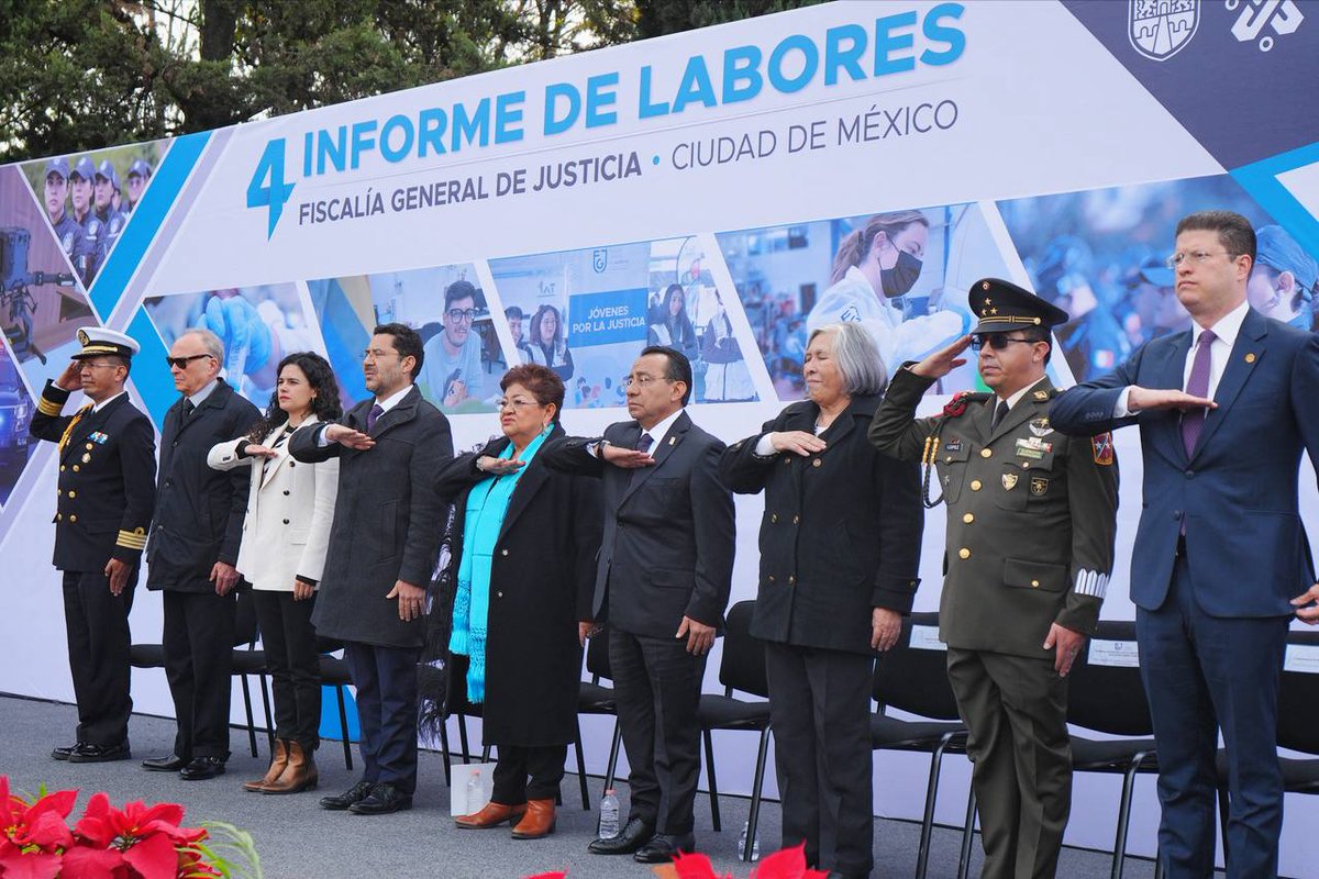 mario_delgado's tweet photo. Hoy venimos a respaldar la gran labor de @ErnestinaGodoy_ en su 4to Informe como titular de la @FiscaliaCDMX. No cabe duda de que deja una institución muy fortalecida, que dio grandes resultados en favor de la justicia y las víctimas, y con un equipo de trabajo sólido y eficaz. 

La justicia no depende de una sola persona y quienes votaron en favor de la corrupción y para que no se investigue a sus cómplices, están equivocados si creen que vivirán en la impunidad. 

Muchas felicidades por tu gran trabajo, querida Ernestina, y mis mejores deseos para lo que venga. Enhorabuena. #ErnestinaEsHonestidad