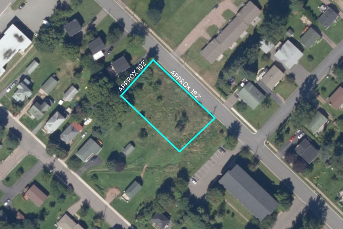 Address: 83-B Rupert St, Amherst NS

182' OF STREET FRONTAGE AVAILABLE FOR DEVELOPEMENT! 
 
Price:$129,900
MLS®202323468

laceyfisher.ca
RE/MAX County Line Realty Ltd.