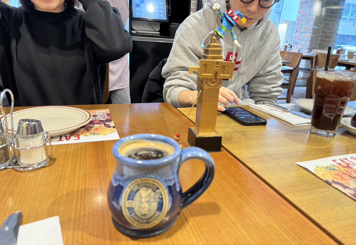 gm
<a href="/nounsseoul/">Nouns Seoul</a> <a href="/nounsdao/">Nouns.eth</a>