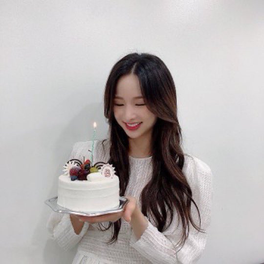 BRIxMELO's tweet photo. Happy  Solji Day!! 🍰

#HappyBirthdaySolji
#HappySoljiDay https://t.co/DCH2od8Hpv