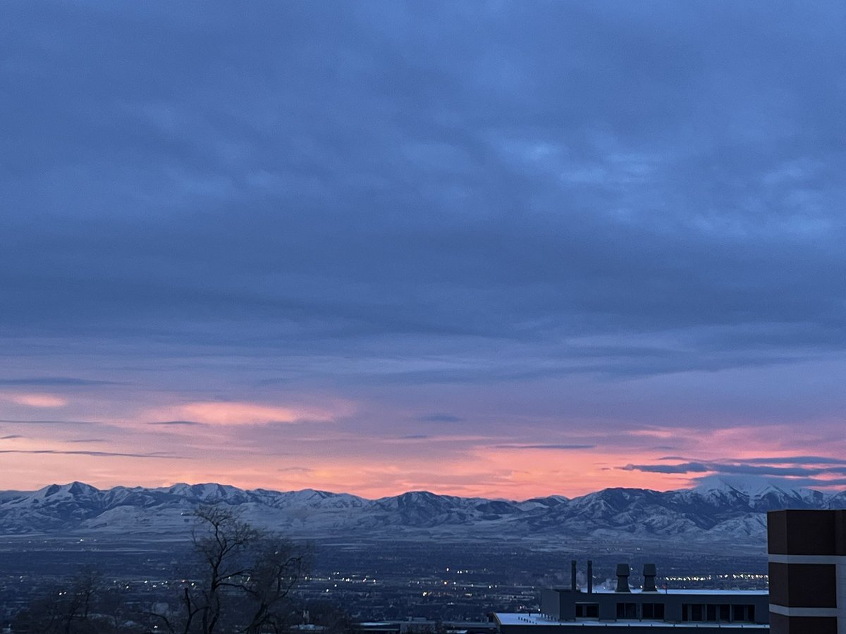 Sunrise from HCI - calm before the storm 😍😍 @huntsmancancer @UofUHematology