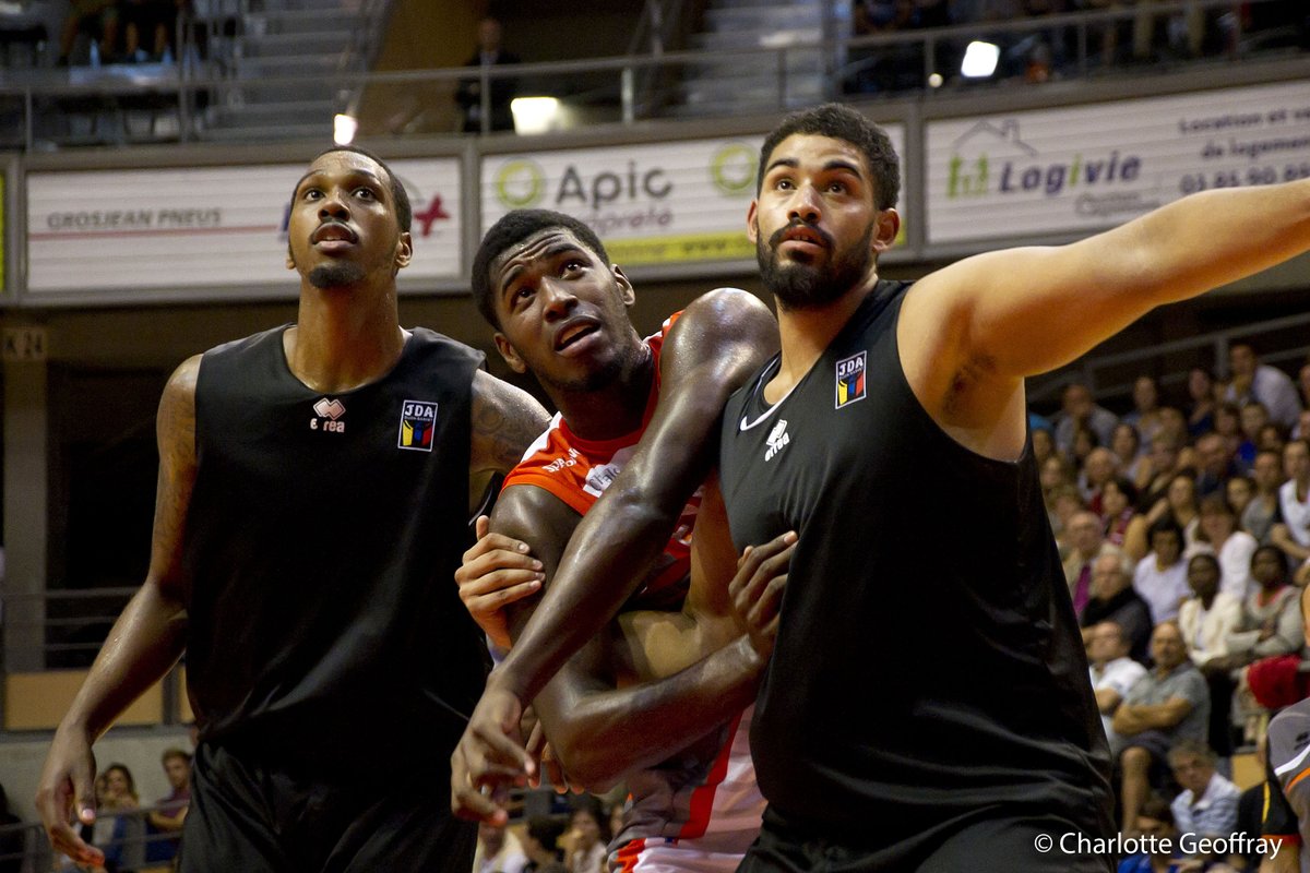 Elan Chalon tweet media