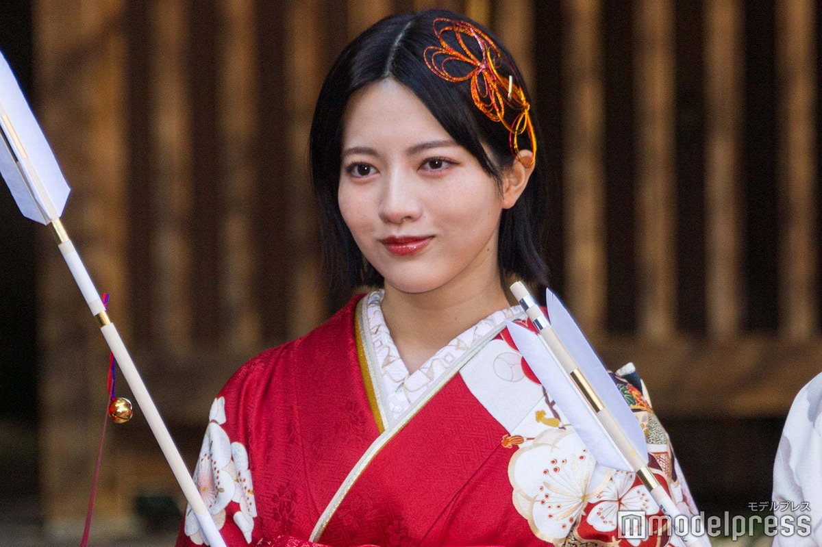 runapics's tweet photo. 【乃木坂46新成人】
#林瑠奈 #乃木坂46 https://t.co/sPHclxFoMD