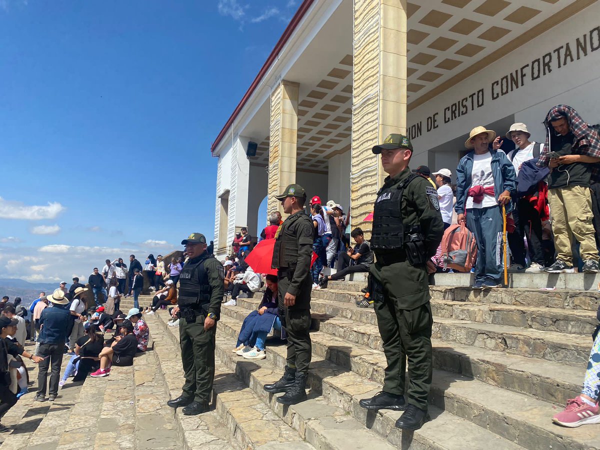 GAULA POLICÍA tweet media