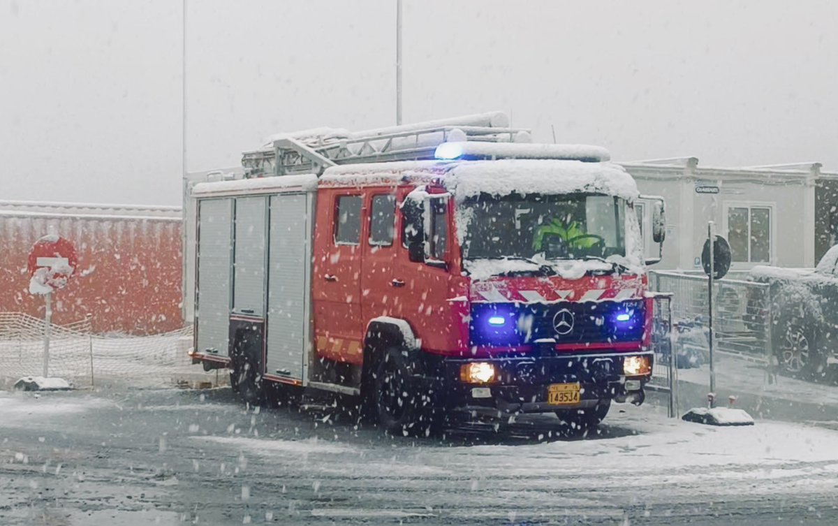 ⛄️ No matter the weather (and associated hazards) we got your back!

#PremierFireGR 🎥🔥🚒
premierfire.gr
#MadeInGreece #EventSafety #healthandsafety #firerescue #greekstartups #filmingingreece #heavyrescue #extrication #weeklysafety #heavyindustry #construction