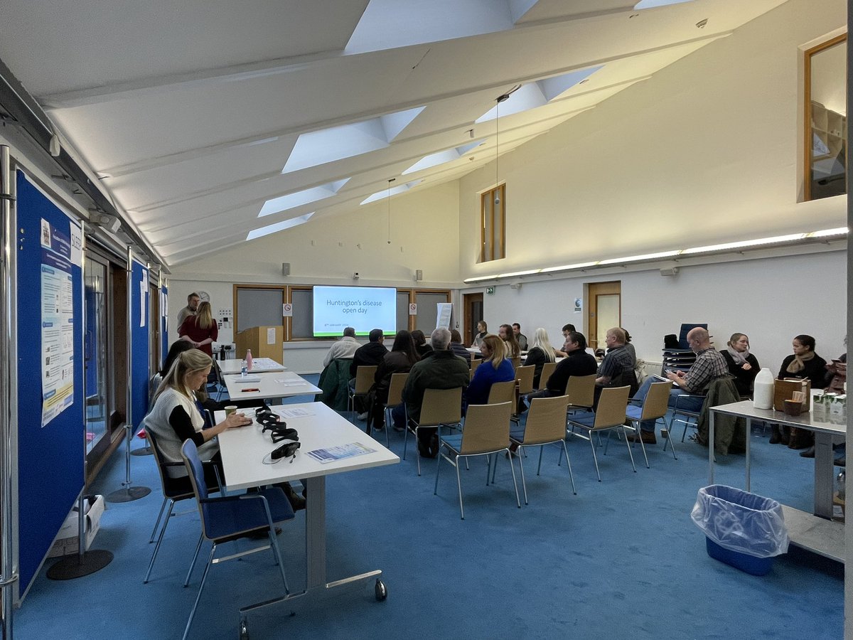 PDandHDLab's tweet photo. So great to have been able to do this in person again! A successful #HDopenday took place yesterday organised by the research team. A line up of fantastic talks, stations and of course questions. @zanna_voysey @MiriamSchaepers https://t.co/63x9bvxTBO