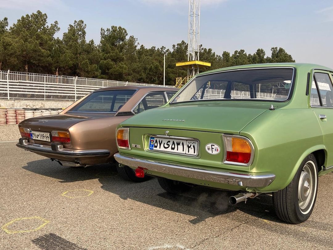 AkDankama's tweet photo. Can you pay 75 million naira for these two cars? (Excluding shipping fee). https://t.co/768I6VFwpC