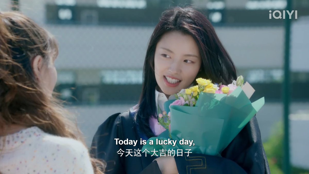 KCDramaWings's tweet image. Yun Shu has the best besties 
There with her to spy and to celebrate🫶

#PerfectAndCasual #完美先生和差不多小姐 #XuRuoHan #ZhaoLuoRan #ShengGangShuai