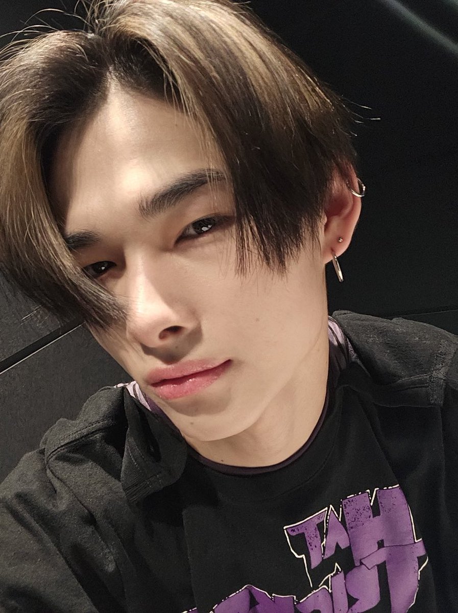 yangjungwonnie's tweet photo. riki ily goodnight!! https://t.co/PCnDENYK3E