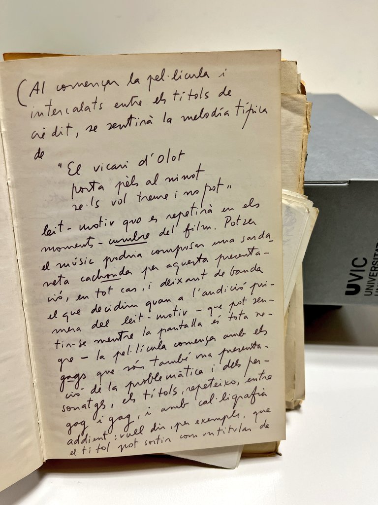 En el Fons Emili Teixidor de la <a href="/uvic_ucc/">UVic-UCC</a> hi tenim el primer esborrany del guió d'El Vicari d'Olot, una de les pel·lícules més conegudes de #VenturaPons