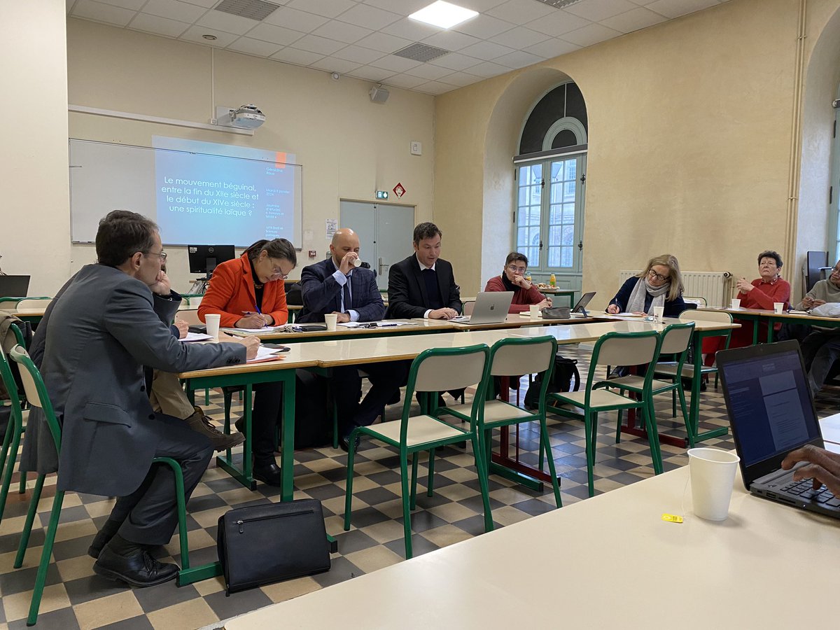 Suite de la journée d’étude consacrée aux femmes et à la laïcité.