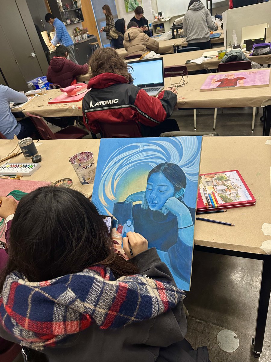 wittarnold2's tweet photo. CyberARTS at Don Mills; Gr 12 Culminating Work in Progress #CyberARTS ⁦@donmillsci⁩ https://t.co/NbJggadqVP