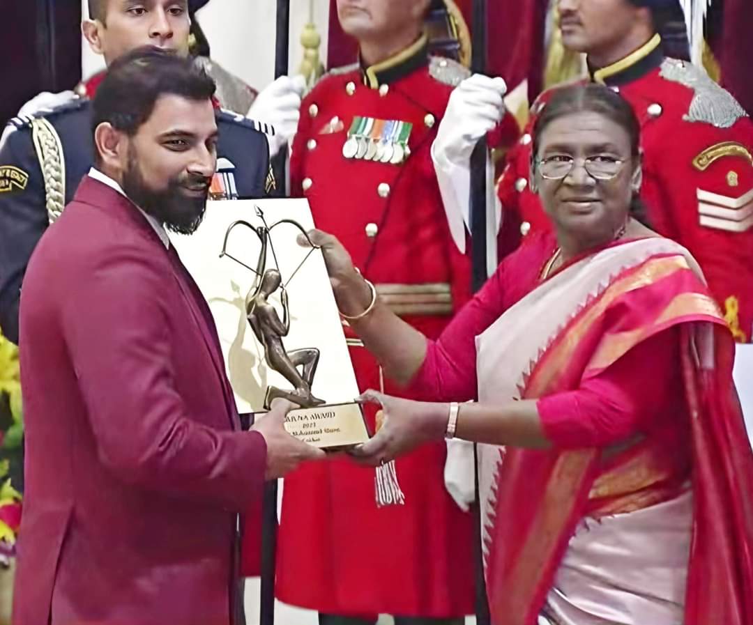 অর্জুন পুরস্কার পেলেন মোহাম্মদ সামি ❤️

#india #arjunaaward #sami