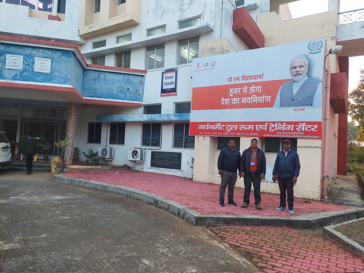 📍 *1st Batch of PM Vishwakarma Training @ Tailor trade is Goin on Dumka District at
(Jharkhand Government Tool Room, Dumka) 

<a href="/CSCegov_/">CSCeGov</a> 
<a href="/PMVishwakarma/">Pm vishwakarma</a>
<a href="/CSCJharkhand/">CSC Jharkhand</a>