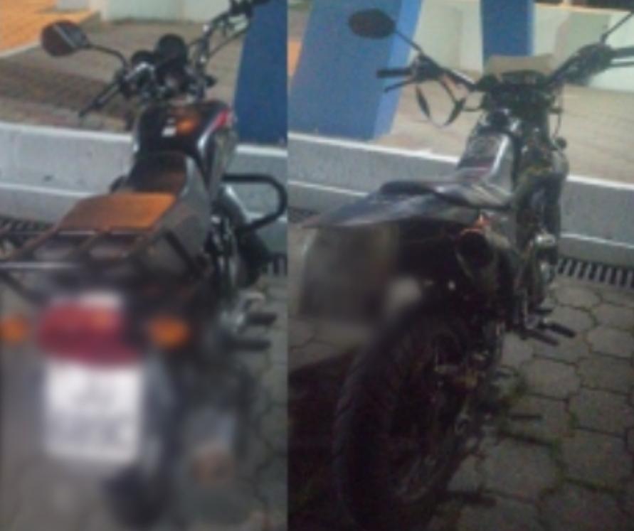 PoliciaEcuador's tweet photo. APREHENDIMOS A 6 IMPLICADOS EN TENENCIA ILEGAL DE MATERIAL EXPLOSIVO Y SUSTANCIAS SUJETAS A FISCALIZACIÓN 

Tras labores investigativas desplegadas en las inmediaciones del Terminal Terrestre de #Loja y allanamientos en otros sectores de la ciudad. 

Indicios:
-3 tacos de dinamita y cordón detonante 
-109 gramos de marihuana 
-2 motocicletas y más objetos 

#SinTreguaAlDelito