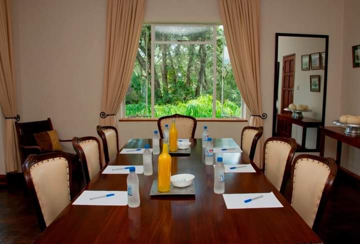 BushmanRockZim's tweet photo. ๐ฟ๐ผ Host a strategic meeting away from the city noise ๐ฌ Let us know the conference option you would like and secure a date with us!!!
Contact us for more details:
โ๏ธ 0772 156 119 or ๐ง info@bushmanrock.com
#bushmanrocksafaris #boardroom #fishing #damview #nature #conferences https://t.co/Hu0zqsuMx7