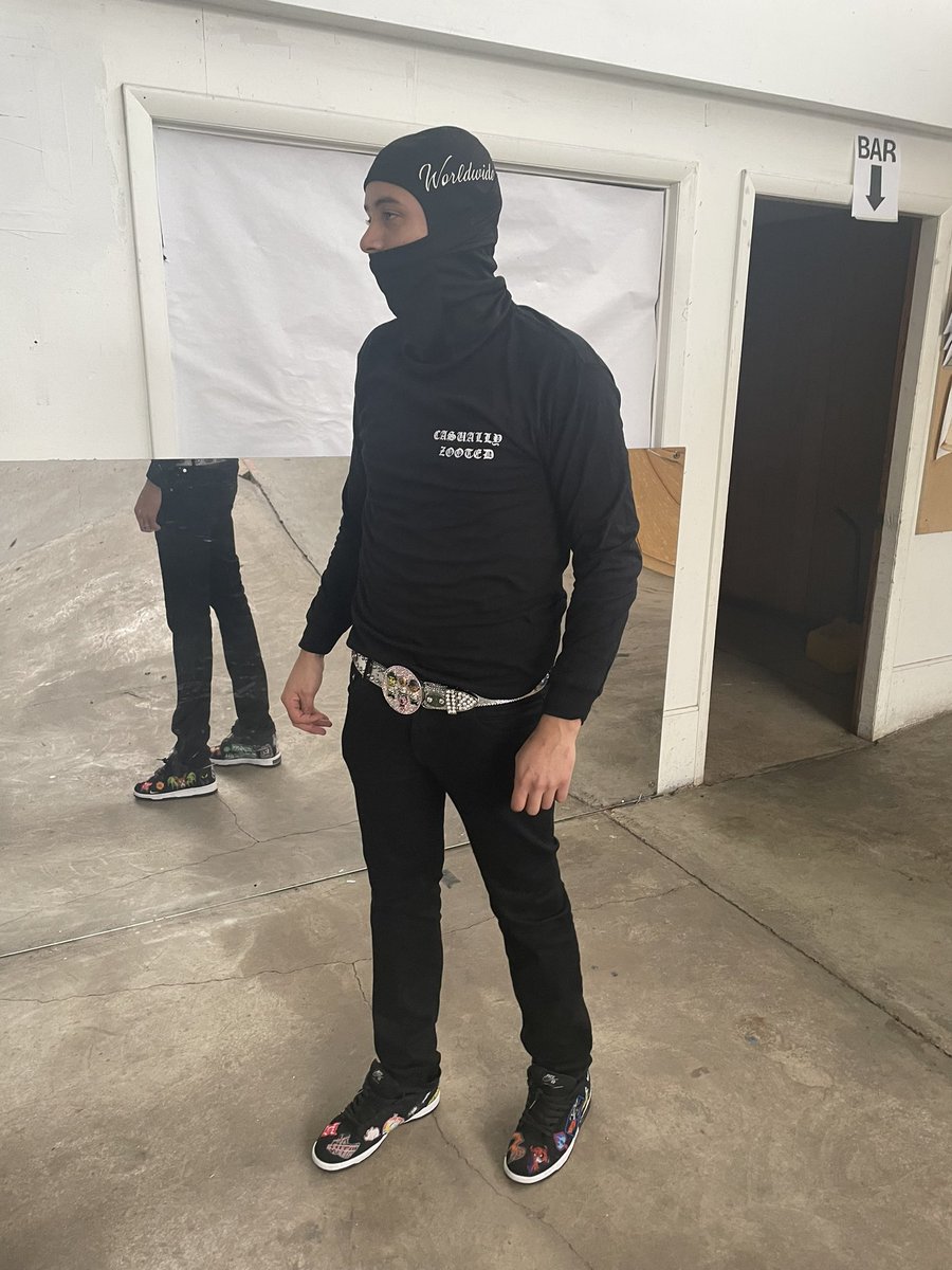 follow me on ig : dmvleek