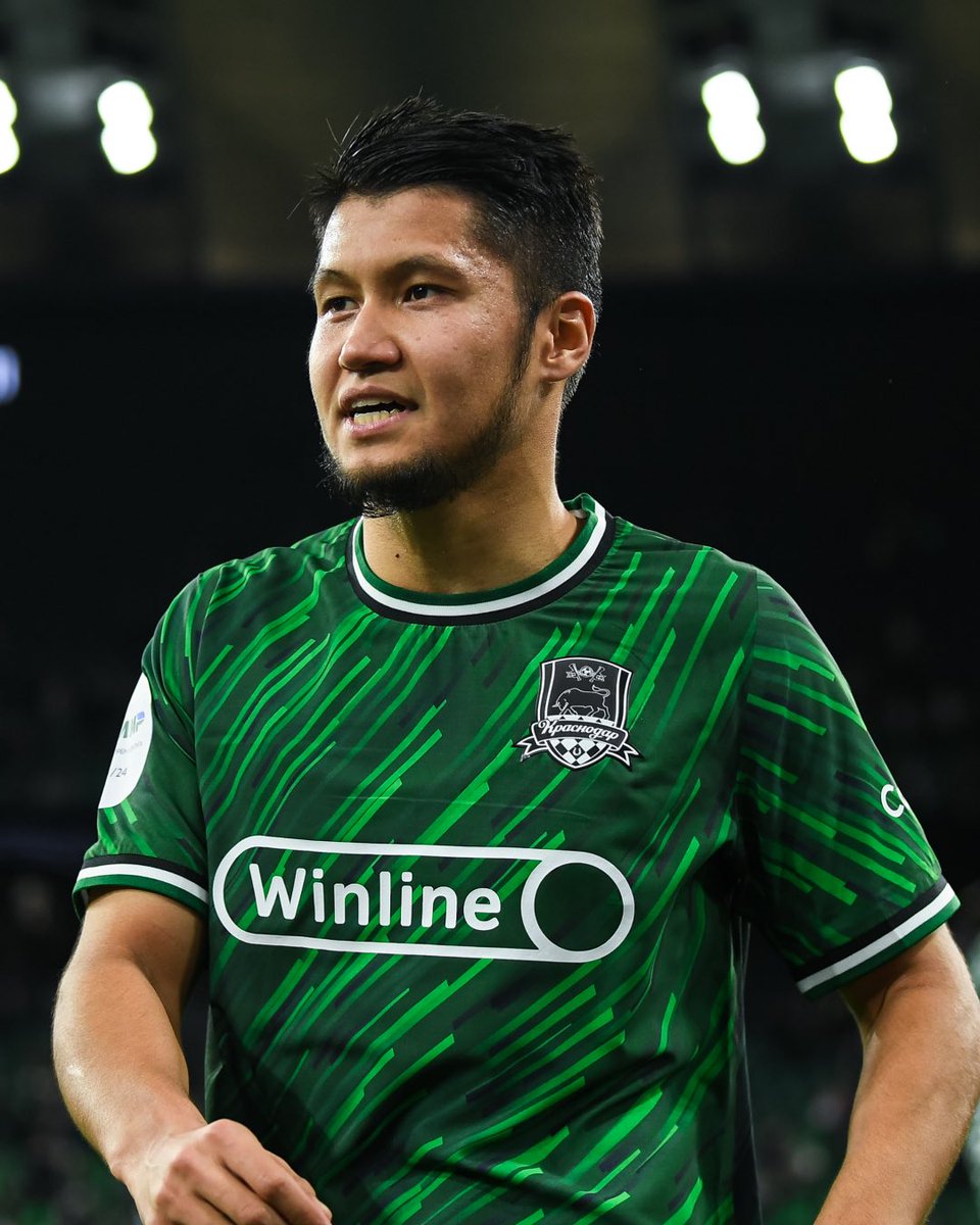FCKrasnodar's tweet photo. Ильзат Ахметов покидает «Краснодар»

Атакующий полузащитник активировал опцию в контракте и расторг его с нашим клубом. «Быки» получат финансовую компенсацию

Ахметов провёл за «быков» 61 матч, забил 7 голов и отдал 7 результативных передач https://t.co/bzzV5UO0se