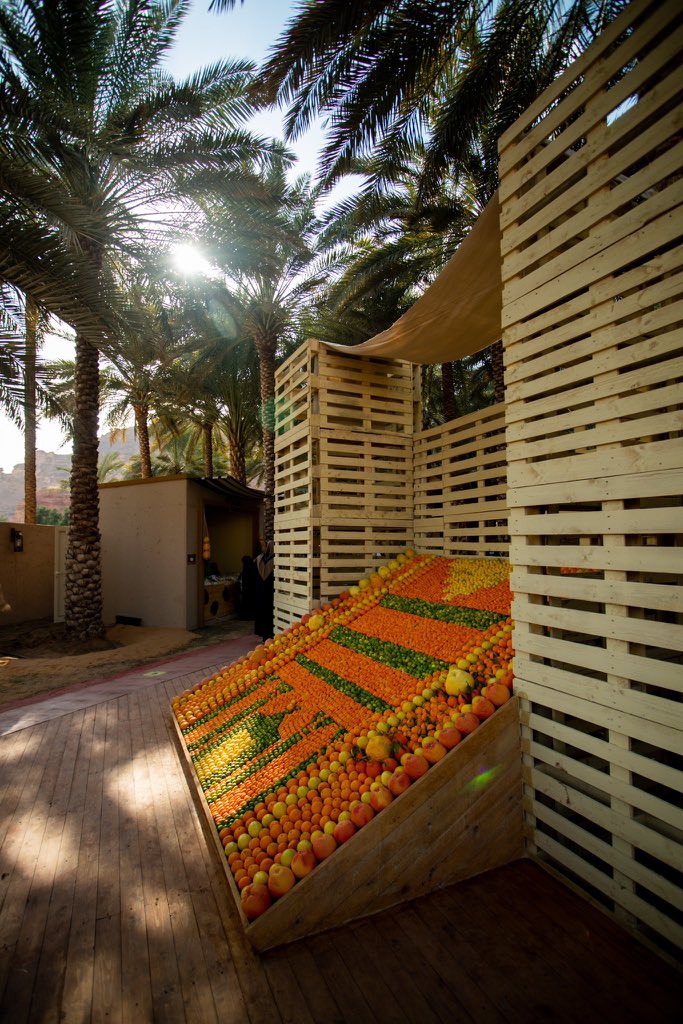 explore_saudia's tweet photo. #السعودية 💚

مهرجان العلا للحمضيات في #العلا  يستمر باستقبال زواره حتى 13 يناير، والذي يعرض أجود أنواع فاكهة الحمضيات التي تشتهر فيها مزارع العلا والبالغ عددها 4700 مزرعة، للاحتفاء بالموروث الزراعي الذي يعد قطاعًا اقتصاديًا واعدًا.

#SaudiArabia 🇸🇦 https://t.co/5n3op63RIg