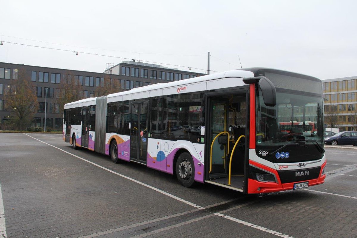 SWBBusundBahn's tweet image. Im neuen Design des Traditionsunternehmens #Puppenkönig in #Bonn unterwegs. Wer seine eigenen Motive gerne auf einem unserer Busse sehen möchte, hat die Möglichkeit über #Ströer Werbeflächen auf unseren Fahrzeugen zu buchen. Weitere Infos findet ihr unter swb-busundbahn.de/service/werbun…!