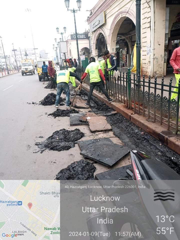 LMC_Lucknow's tweet photo. Look who's keeping our city spick and span! 👏 Join us in applauding the Lucknow Municipal Corporation for their special cleaning efforts on Mahatma Gandhi Marg, Hazratganj 
 #SweepingSuccess #CleanCity
#lucknowmunicipalcorporation 
#roadsweeping 
@aksharmaBharat 
@CMOfficeUP https://t.co/BUszAUcY7o