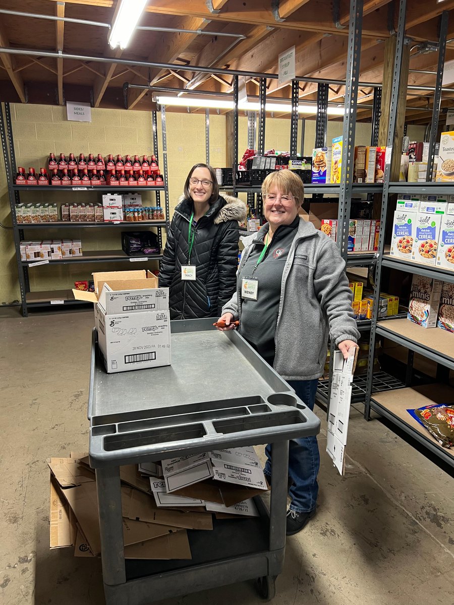 West Suburban Community Pantry tweet media