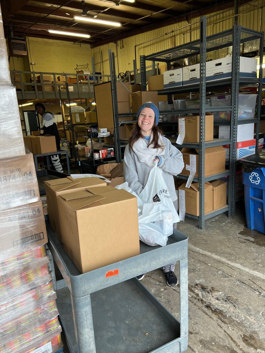 West Suburban Community Pantry tweet media