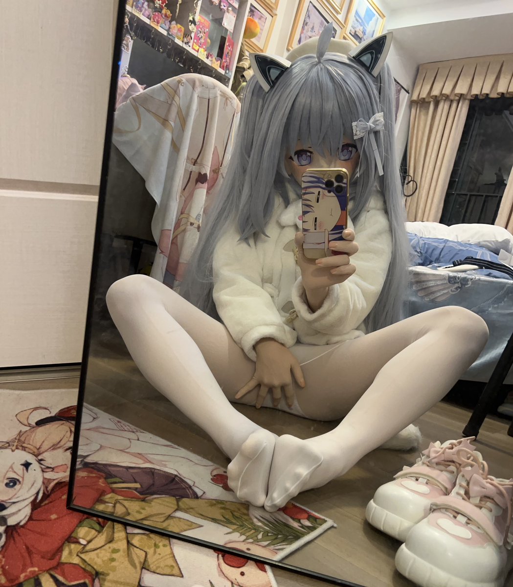 SKrRy0406's tweet photo. ❄️❄️
#kigurumi 
#着ぐるみ 
#VRChat https://t.co/5lSrubjRHy