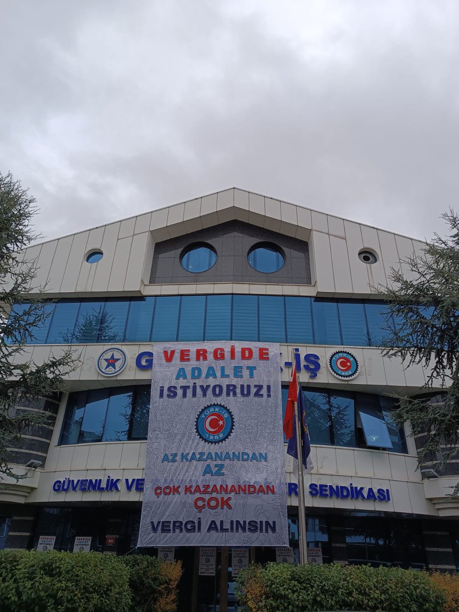 AZ KAZANANDAN AZ, ÇOK KAZANANDAN ÇOK VERGİ ALINSIN!
#vergideadalet!
Türkiye’de TÜRK-İŞ Var...

VERGİDE ADALET İSTİYORUZ!
#vergideadalet!
Türkiye’de TÜRK-İŞ Var...