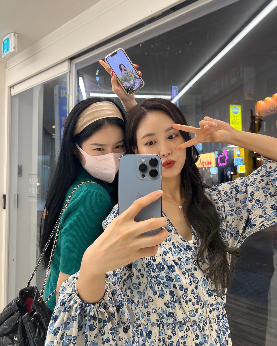 인생은 짧으니 타인의 삶을 사느라 시간을 허비하지 마라.
용기를 내서 자신의 마음과 직관을 따르는 것이 무엇보다 중요하다.
-스티브 잡스-