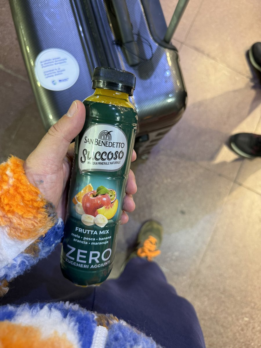 Anche a voi piace succoso?
- si 
- no
- poveratroia