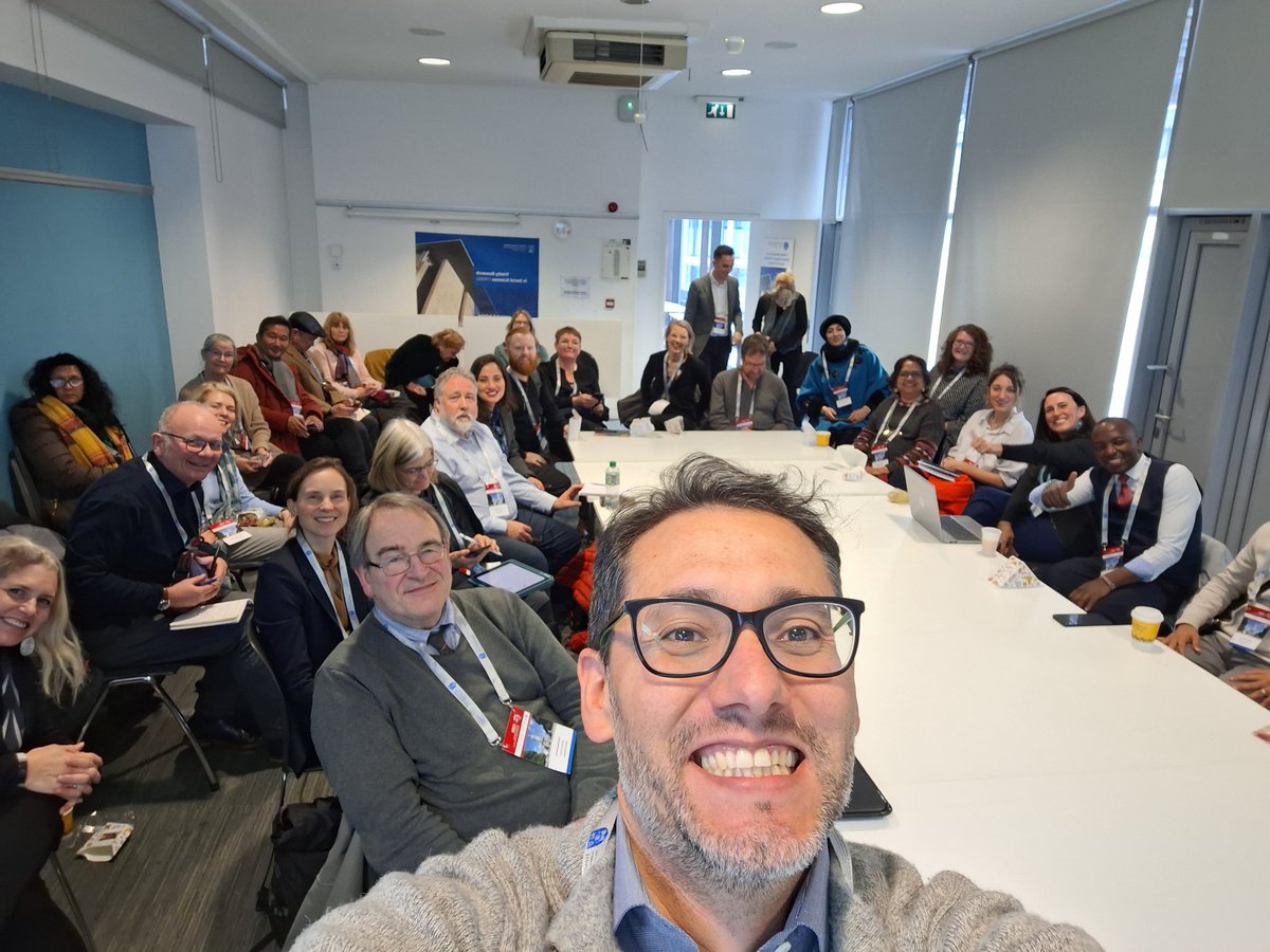 MauropinoyY's tweet photo. Great CREN meeting at #ICSEI participants looking forward to find and use new ways to collaborate and research together @RominMadrid @alvarogonzalezt @ICSEIglobal https://t.co/EW7tjJB6X1