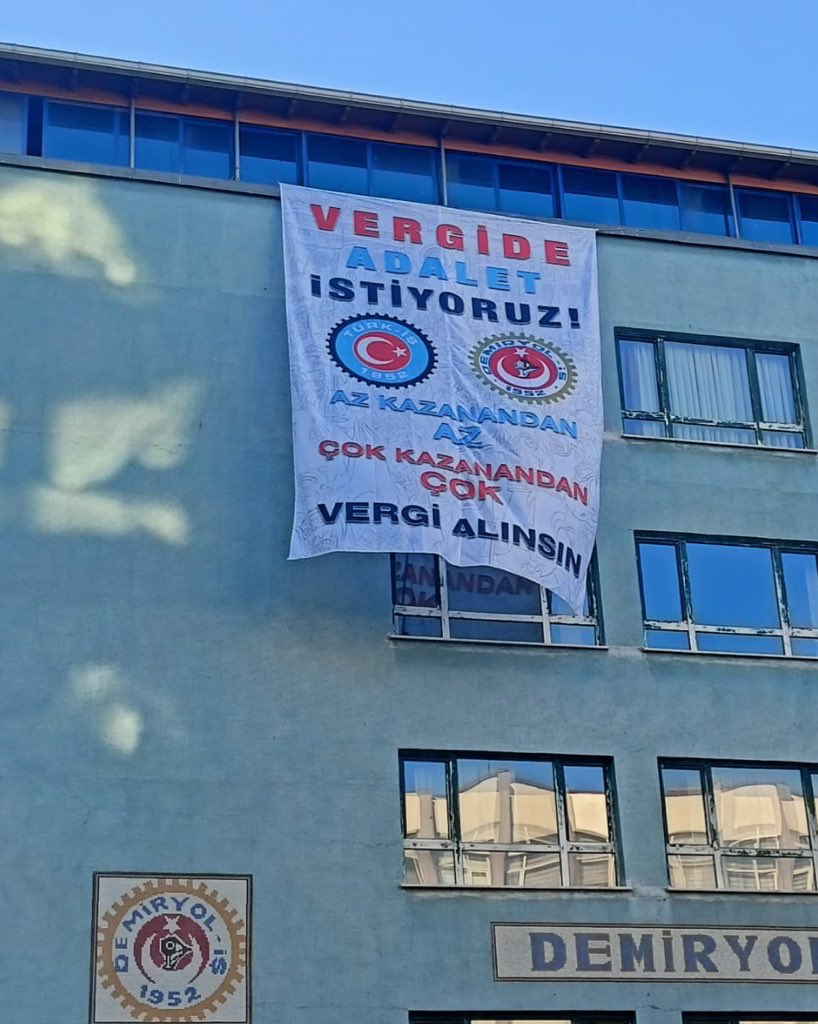 AZ KAZANANDAN AZ, ÇOK KAZANANDAN ÇOK VERGİ ALINSIN!
#vergideadalet!
Türkiye’de TÜRK-İŞ Var...
#VergideAdaletİstiyoruz 
#VergideAdalet
<a href="/rterdogan_ar/">رجب طيب أردوغان</a>
<a href="/turkiskonf/">TÜRK-İŞ</a>
<a href="/isikhanvedat/">Prof. Dr. Vedat Işıkhan</a>
<a href="/turkiskonf/">TÜRK-İŞ</a>