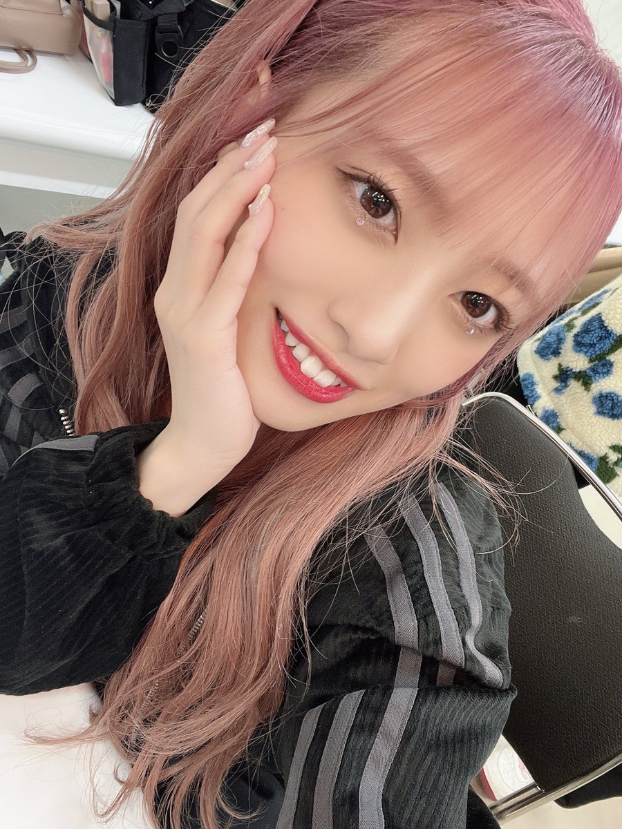 向井地 美音 on X